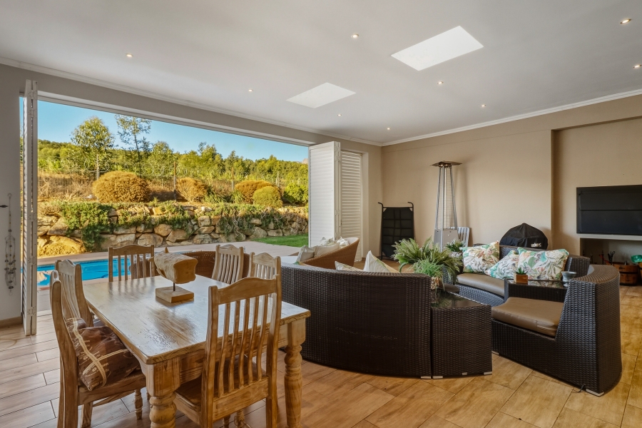 5 Bedroom Property for Sale in Somerset West Rural Western Cape